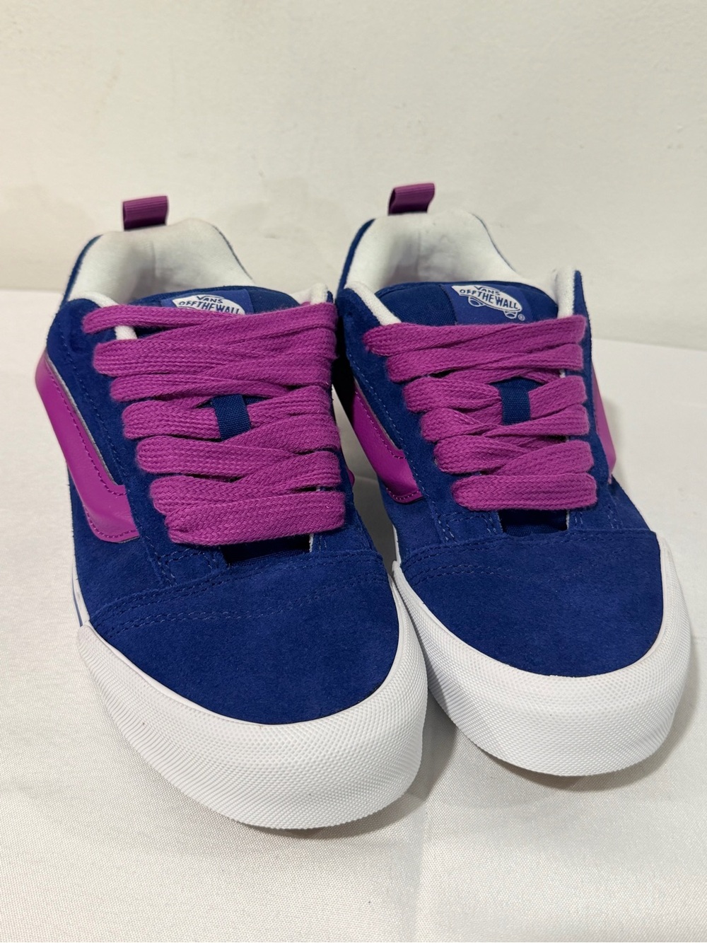 Vans- Skool Shoe - Low-Top Skate Sneakers size US Men 7 US Women 8.5 - Picture 2 of 7